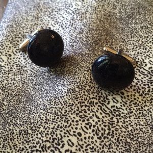 Blue sandstone cufflinks with a wide tie